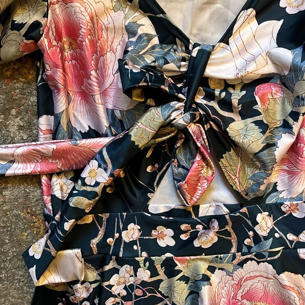 NWOT Blackmilk Koson Flowers Rio Midi Dress (S) - Picture 7 of 8